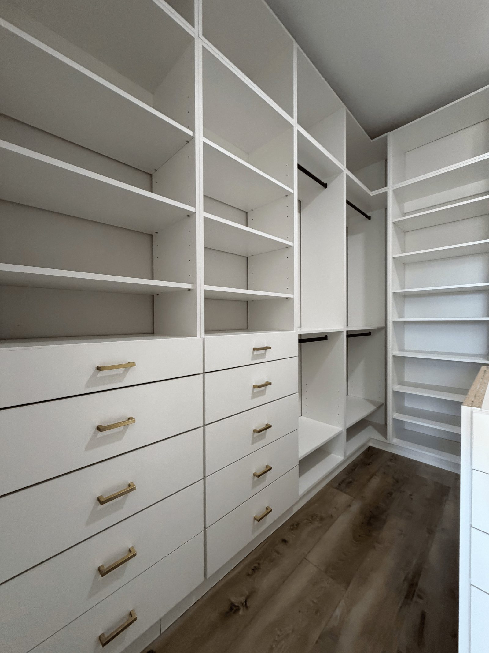 White walk-in build