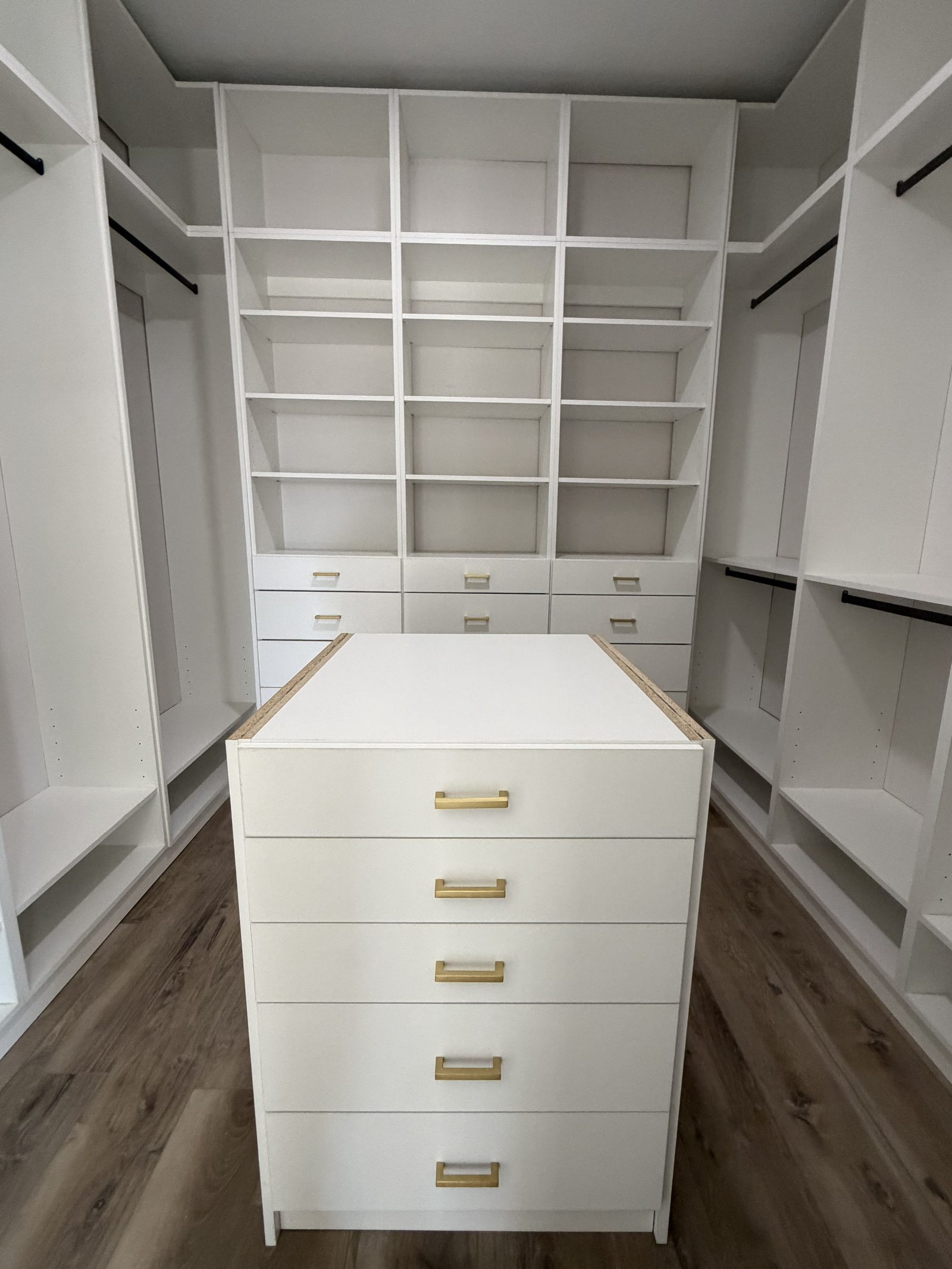 Walk-in closet center island